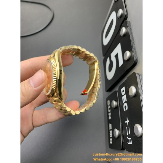 DayDate 40mm YG/YG Gold/Stk EWF A2836
