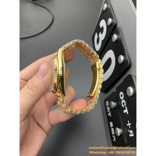 DayDate 40mm YG/YG White/Rmn EWF A2836