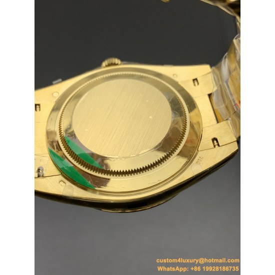 DayDate 40mm YG/YG White/Rmn EWF A2836