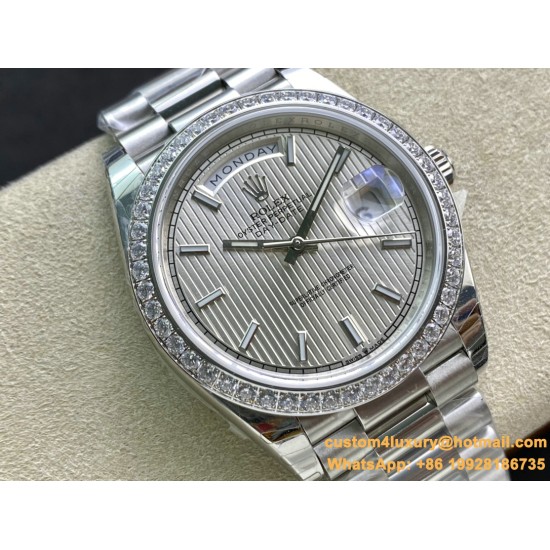 Rolex - DayDate 40mm Pres SS/SS Patterned Silver Stk Flut EWF VR3255