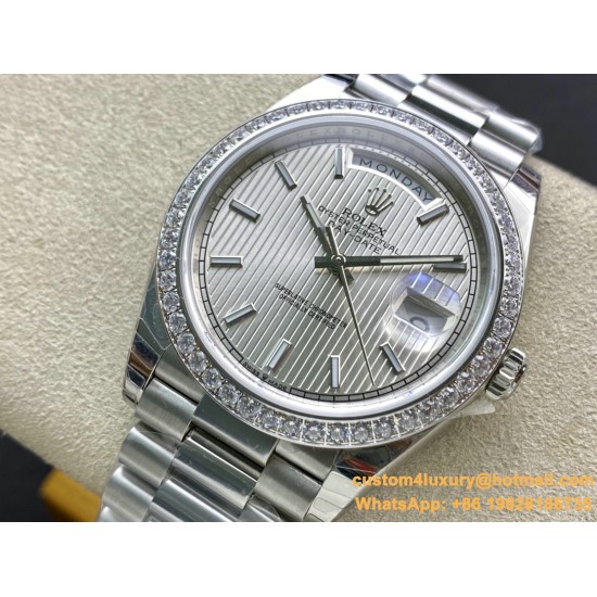 Rolex - DayDate 40mm Pres SS/SS Patterned Silver Stk Flut EWF VR3255