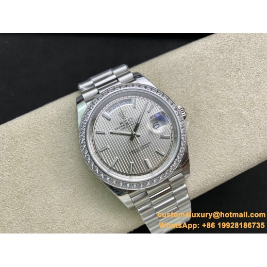 Rolex - DayDate 40mm Pres SS/SS Patterned Silver Stk Flut EWF VR3255