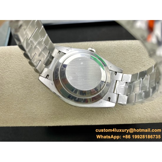 Rolex - DayDate 40mm Pres SS/SS Patterned Silver Stk Flut EWF VR3255